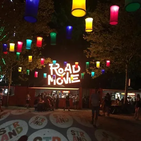 Grosses Ferienhaus Plattensee Balaton - Nyaralo Haz 6 Szobaval, 5 Fuerdoszobaval, 3000 Nm