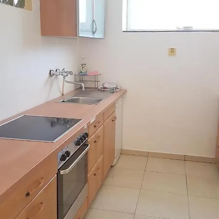 Grosses Ferienhaus Plattensee Balaton - Nyaralo Haz 6 Szobaval, 5 Fuerdoszobaval, 3000 Nm Szolad